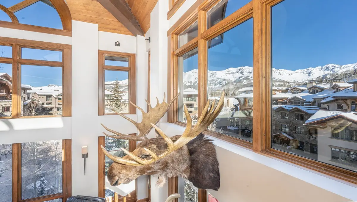 Plaza Tower - Image 10