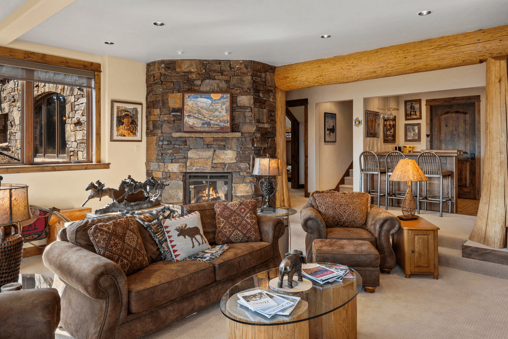 Timberline Lodge - Image 36