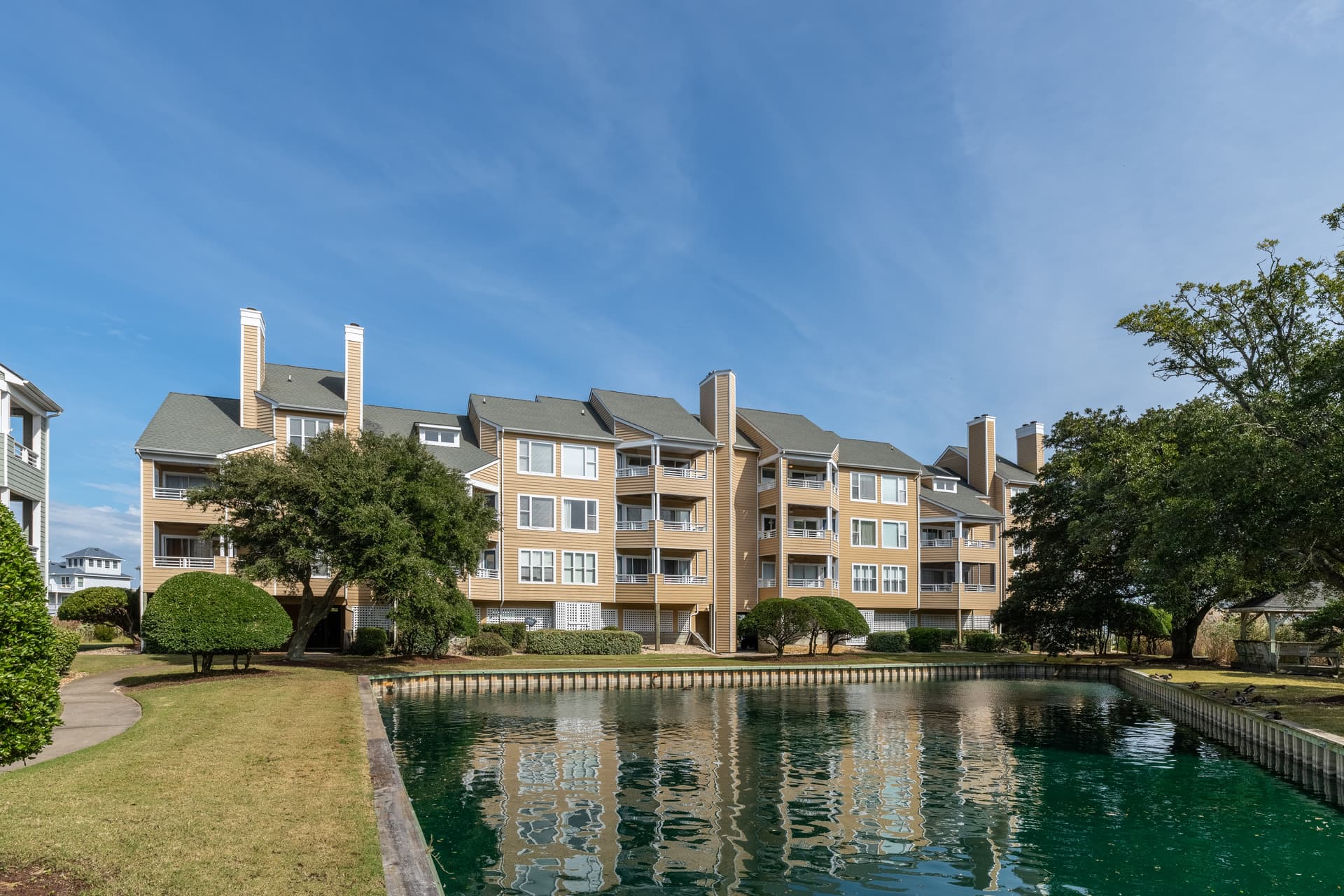 Sun of a Beach Home - Image 2