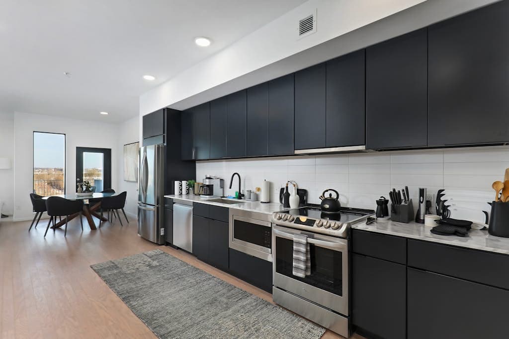 Eve Condo #505 - Image 5