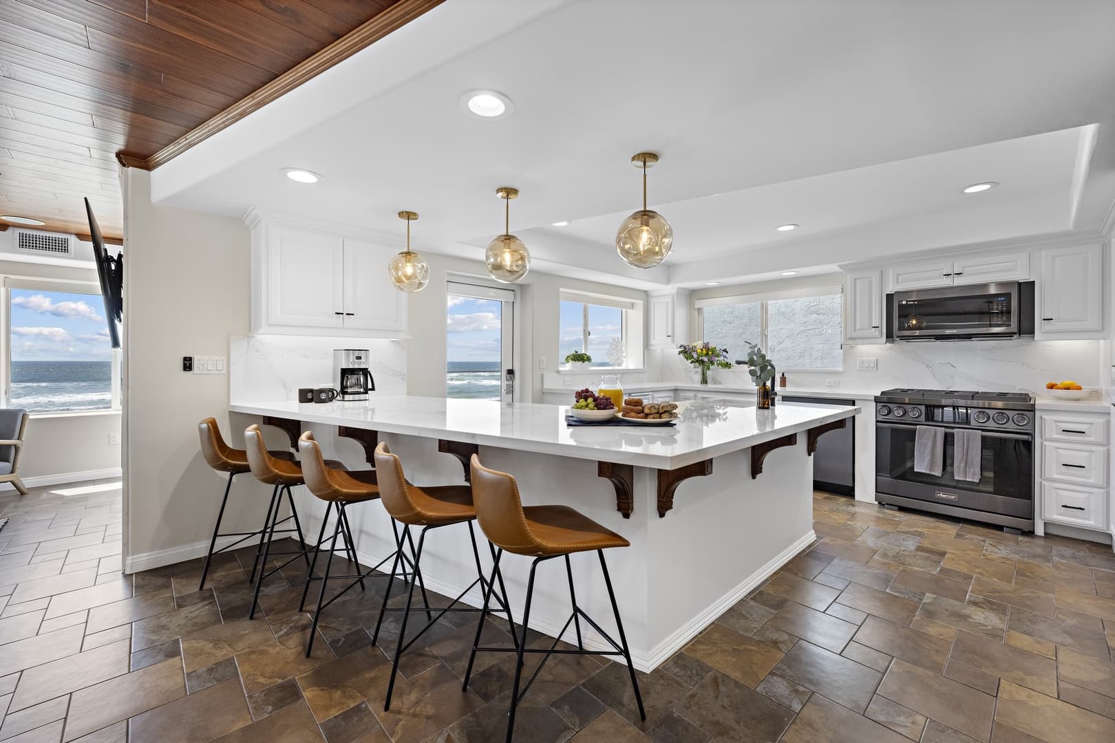 Queenstown House - Image 4