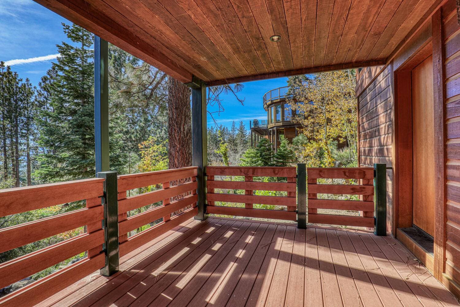 Clouds Rest Lodge - Image 19