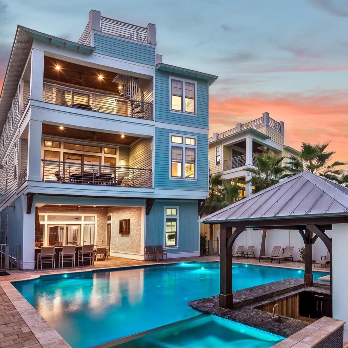 Life Aquatic Villa - Image 1