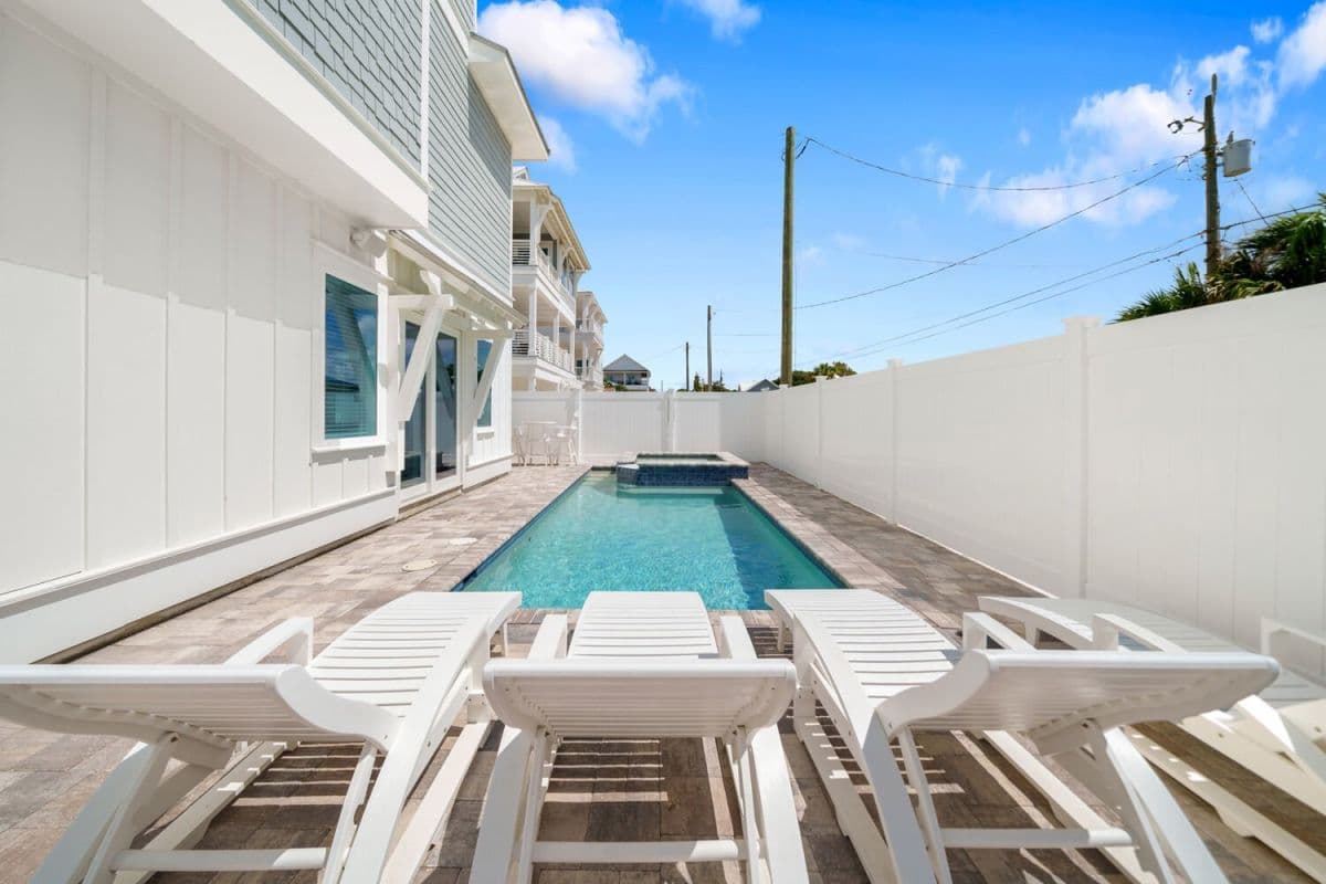 Teddy's Heaven - Image 50