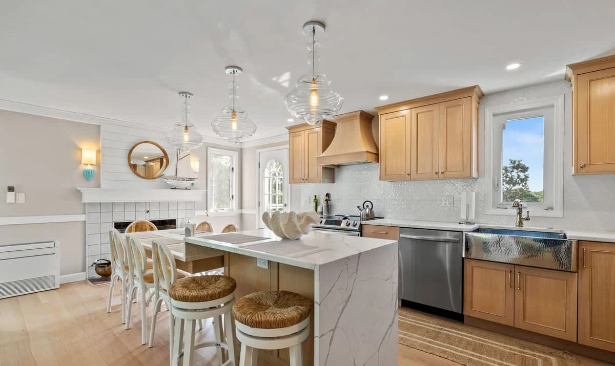 Over the Horizon - Image 4