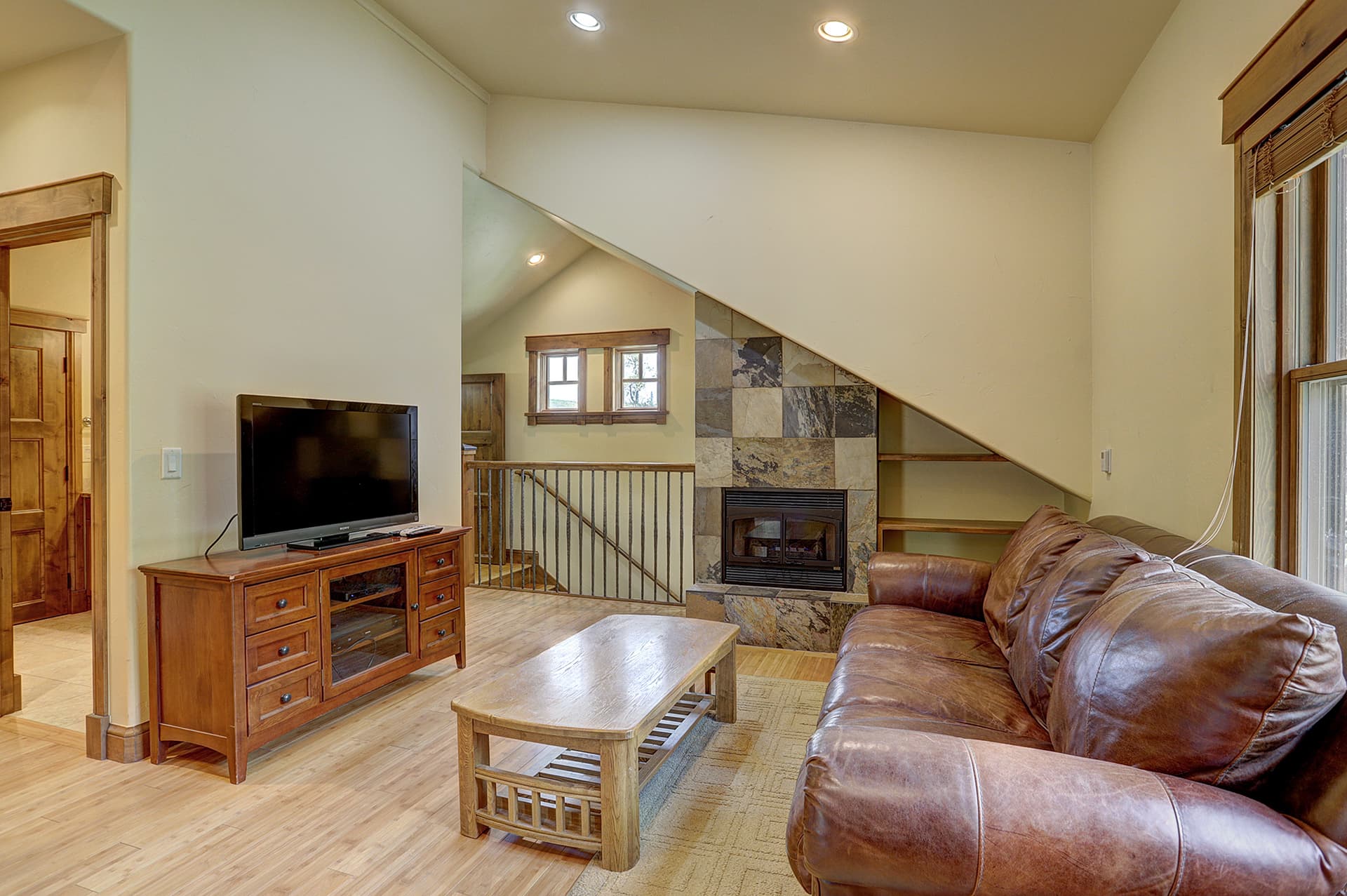 Cloud Peak Vista - Image 28