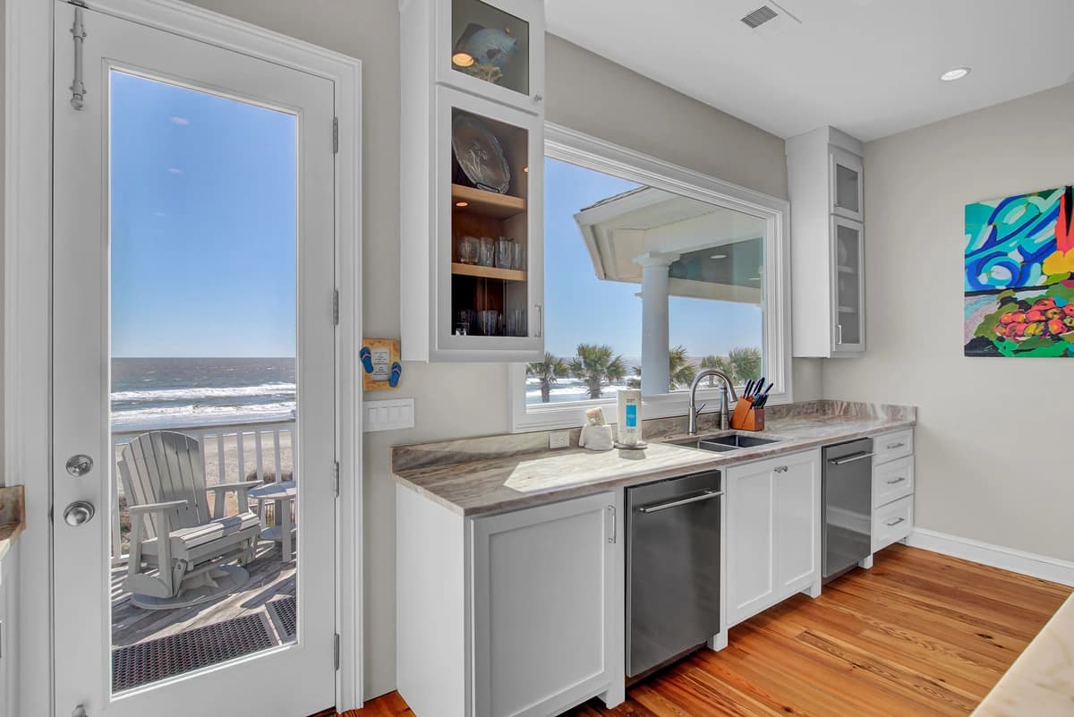 Ocean Outlook #502 - Image 9