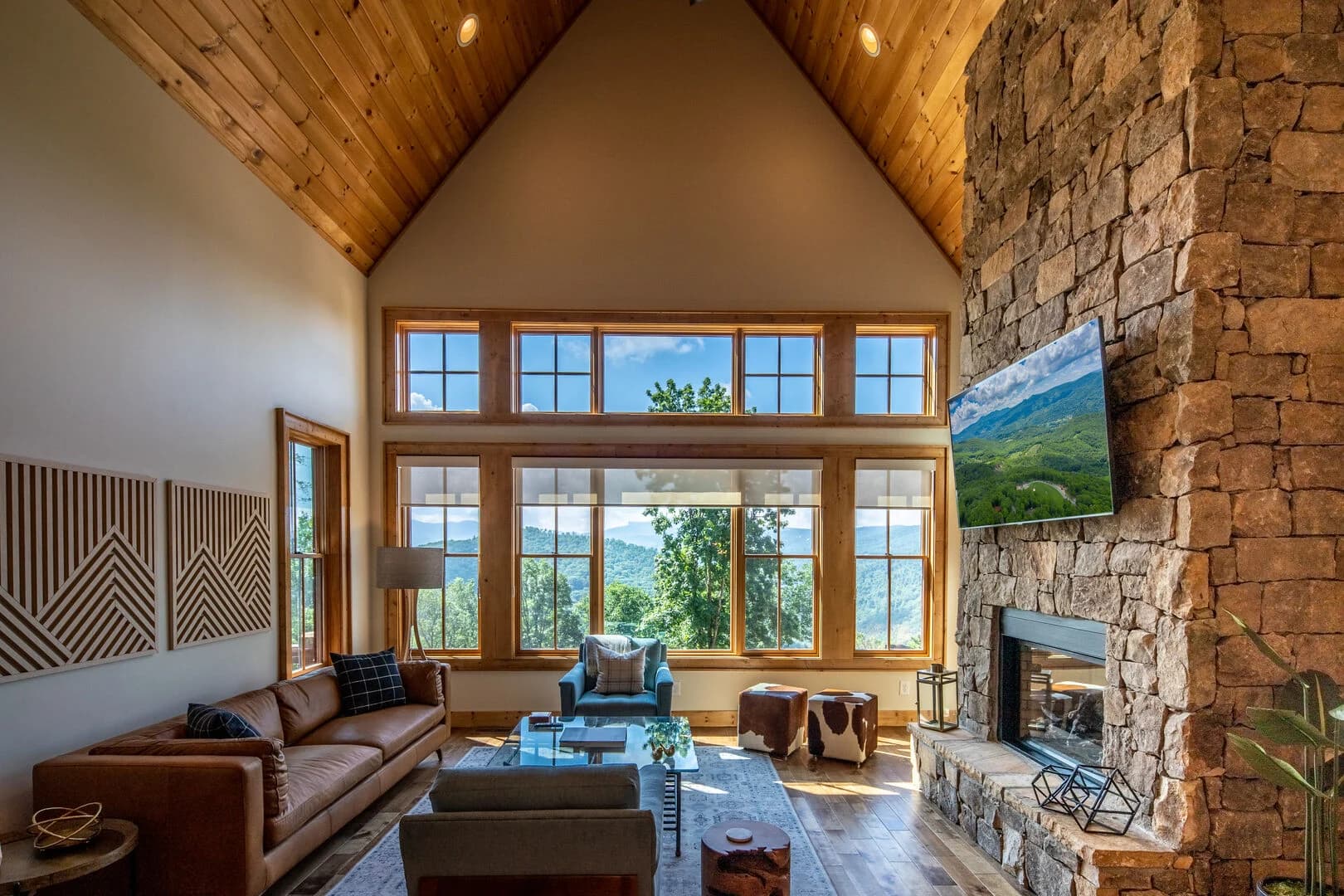 Mountain Vistas House - Image 1