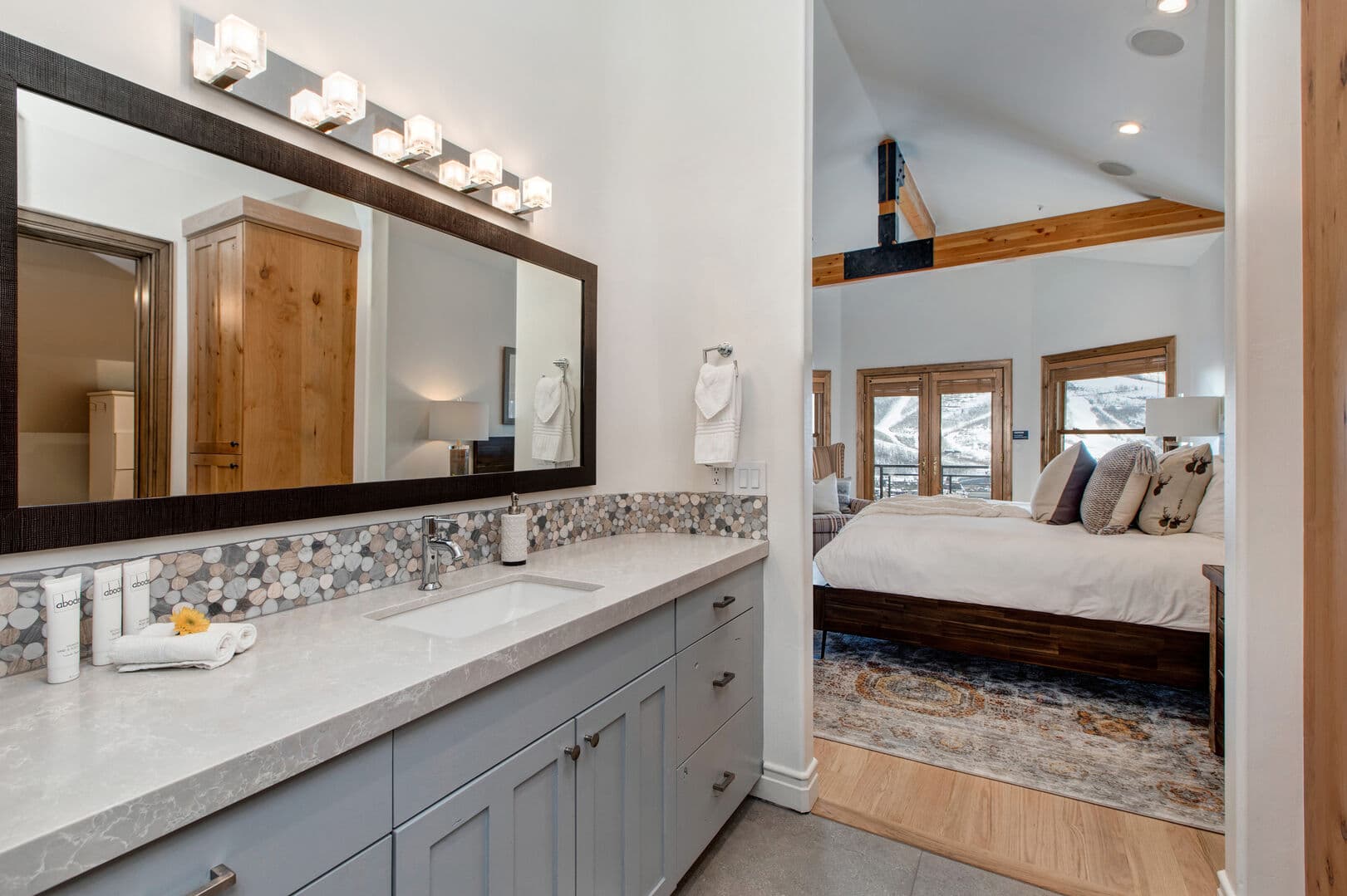 Old Town Overlook - Image 30