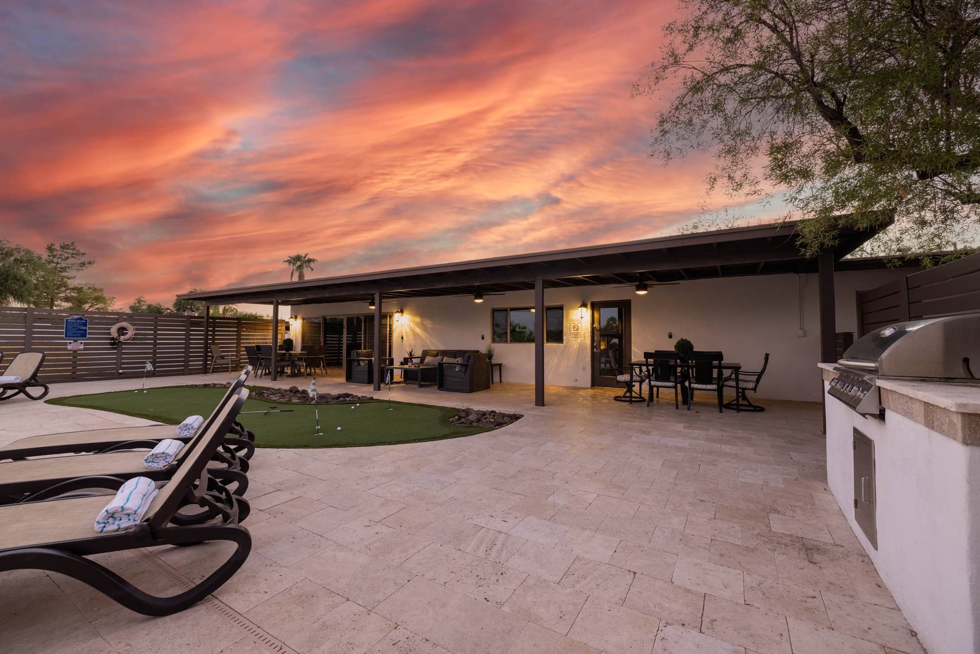 Luxe Resort Retreat - Image 46