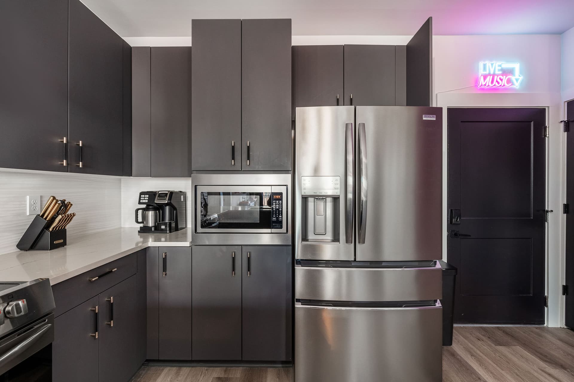 Honky Tonk Party Pads - 2 Units - Image 44