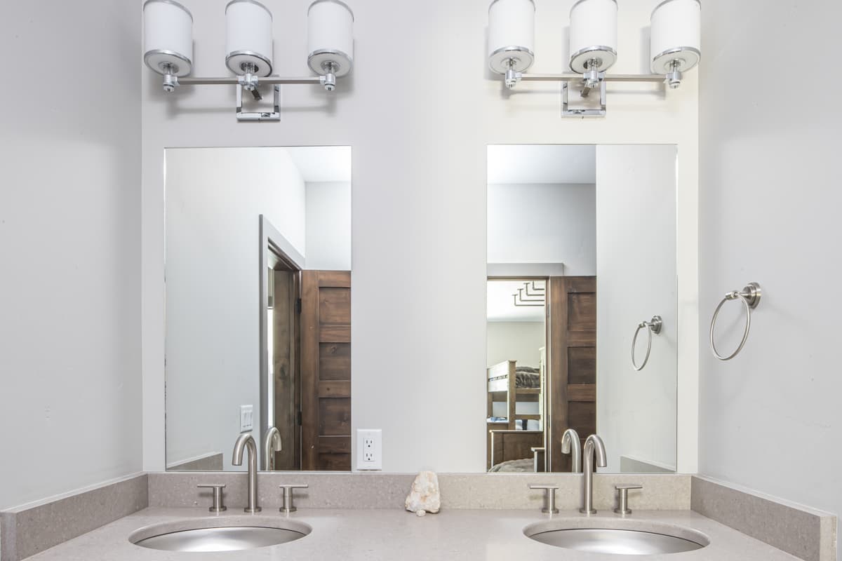 Powder Seeker Lodge - Image 34