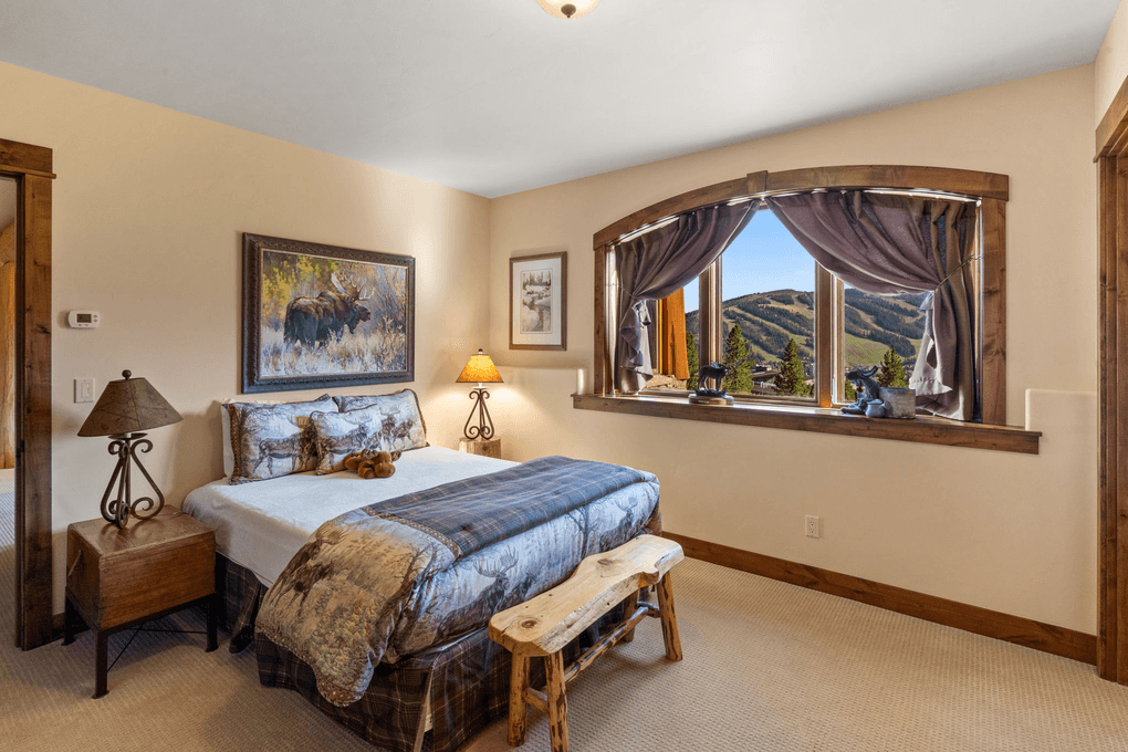 Timberline Lodge - Image 46