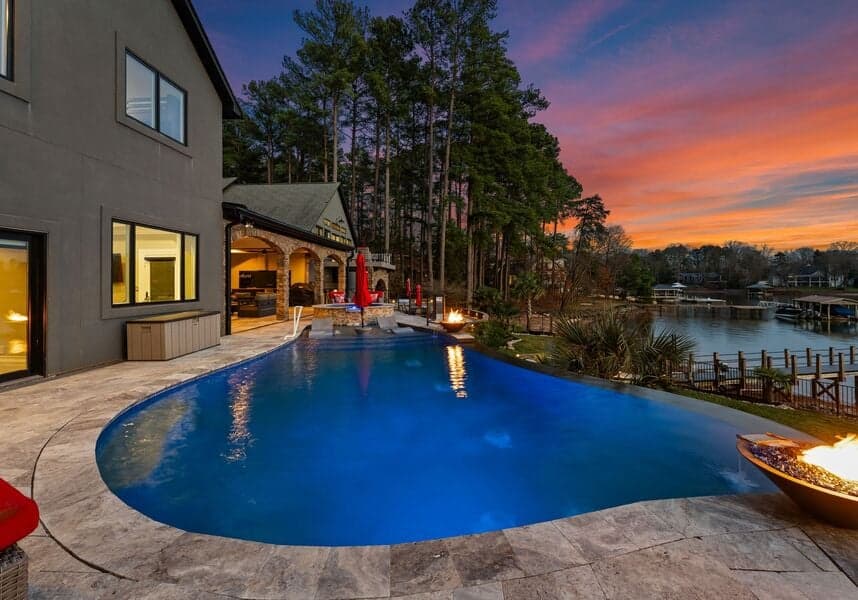 Lucent Sunset Retreat - Image 88