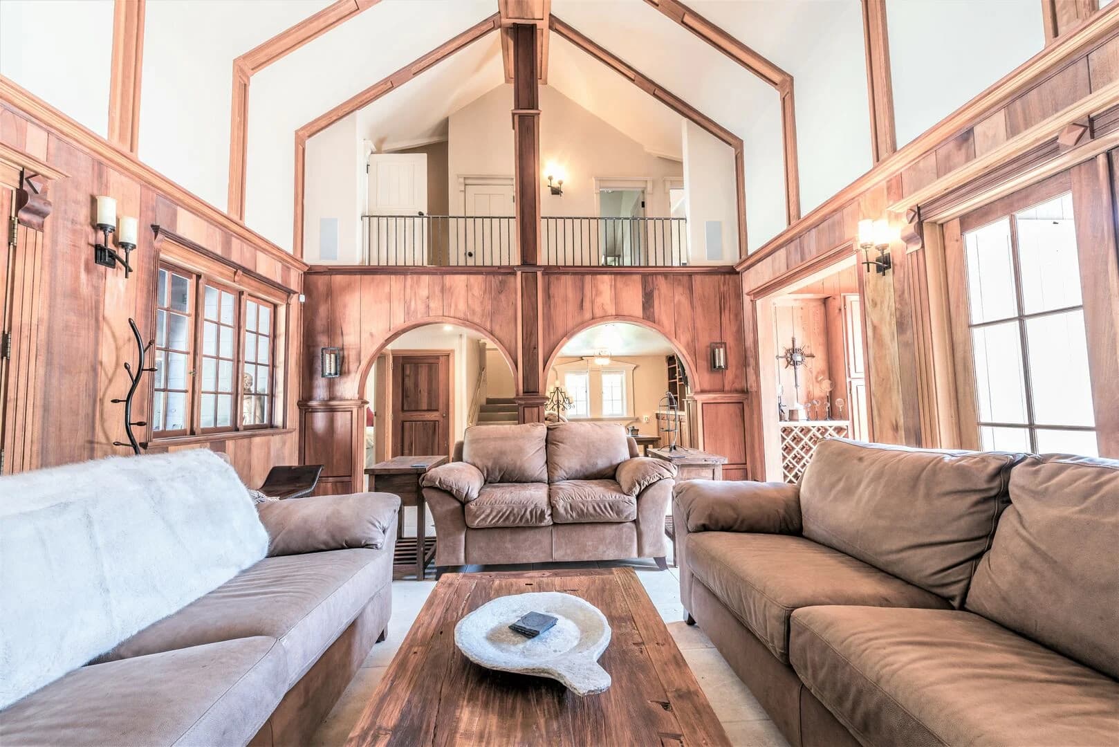 Renaissance Villa - Image 9