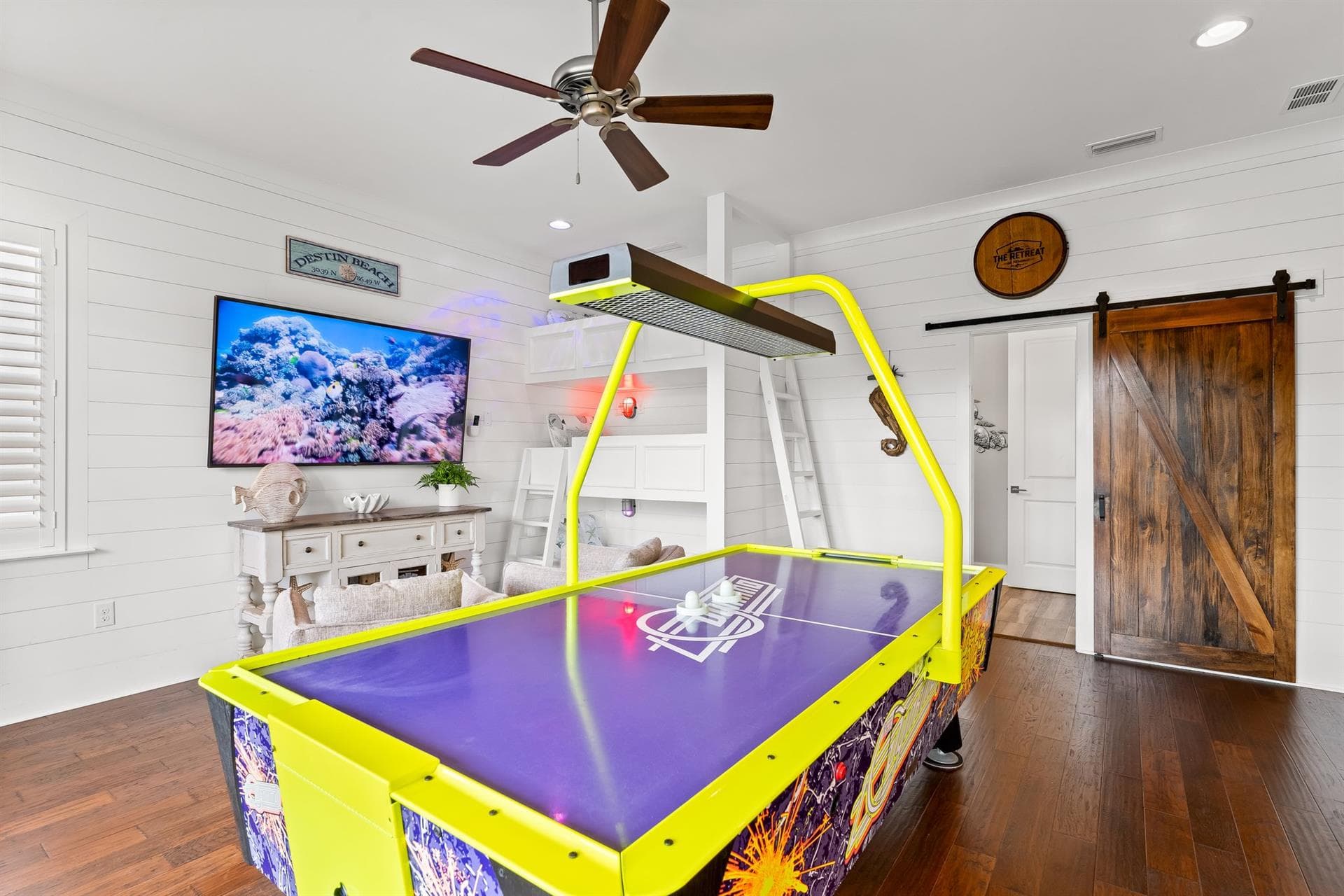 Aqua Luxe Place  - Image 16