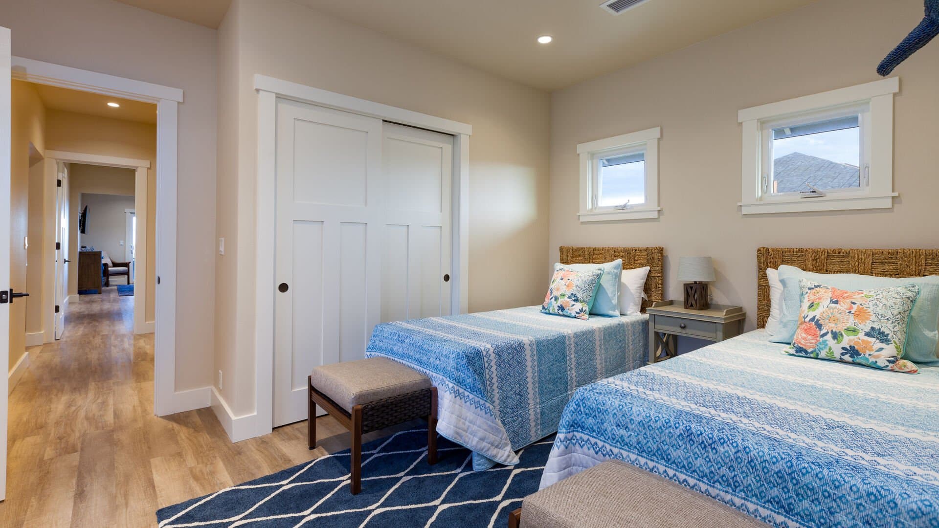 Sparkling Waters - Image 11