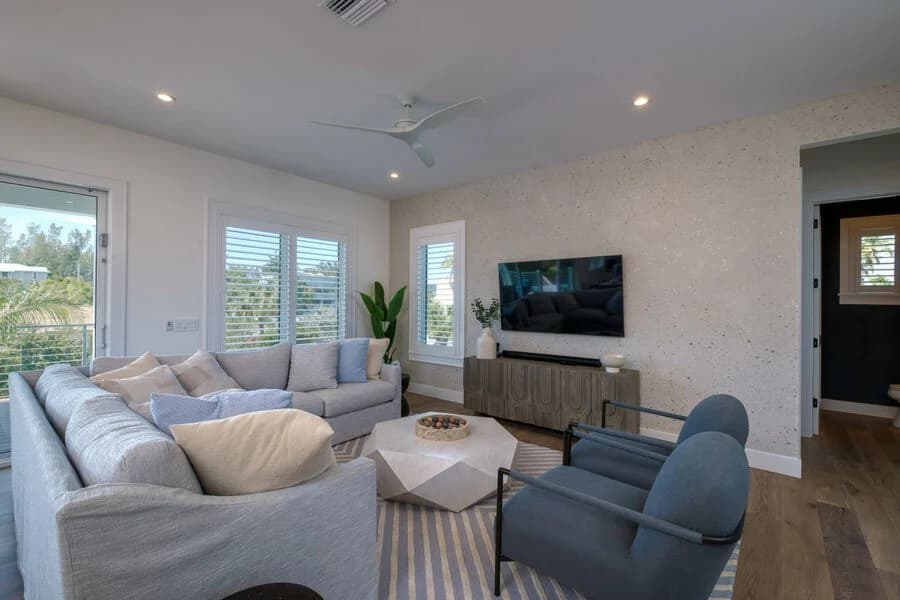 Sunshine And Good Times - Image 6