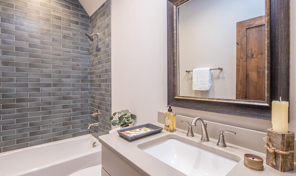 Diamond Hitch #116 - Image 19