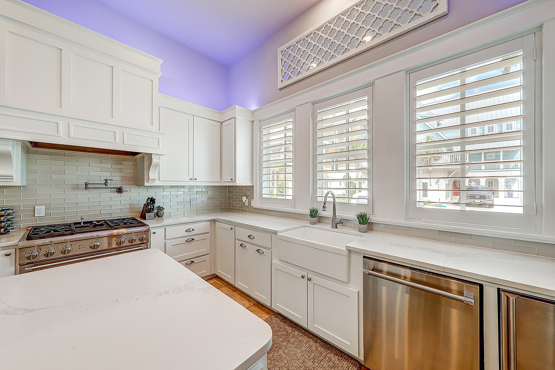 Sunrise Avenue House - Image 8