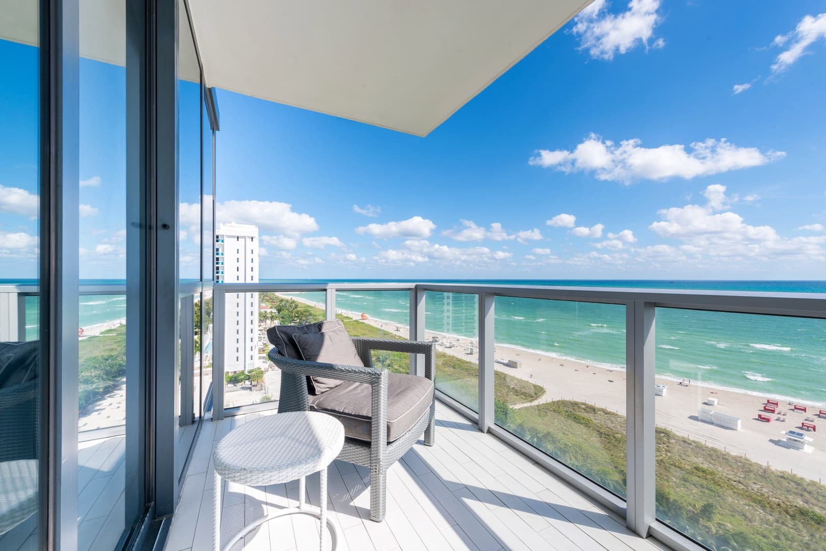 W South Beach Residence #1229 - Image 22