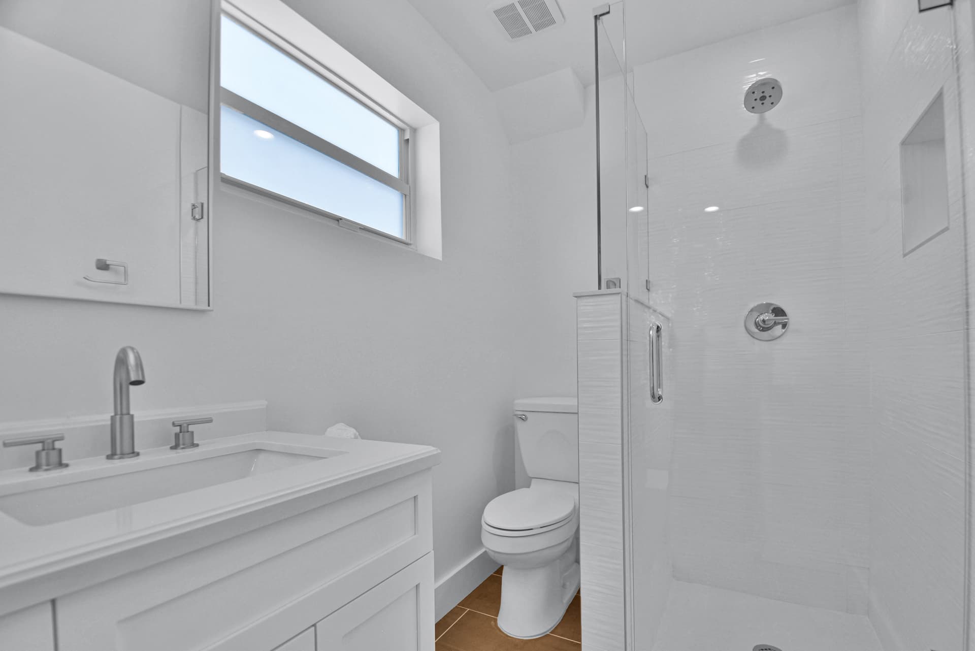 Fifth Street Home - Image 31