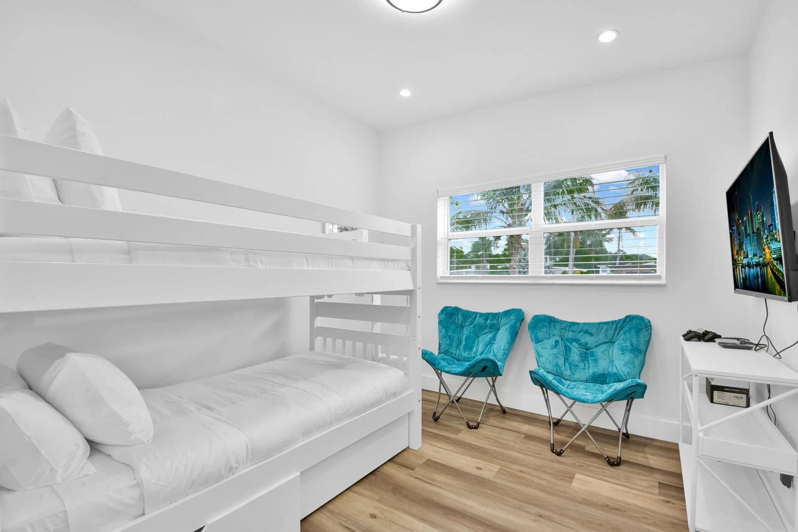 Herder House - Image 25