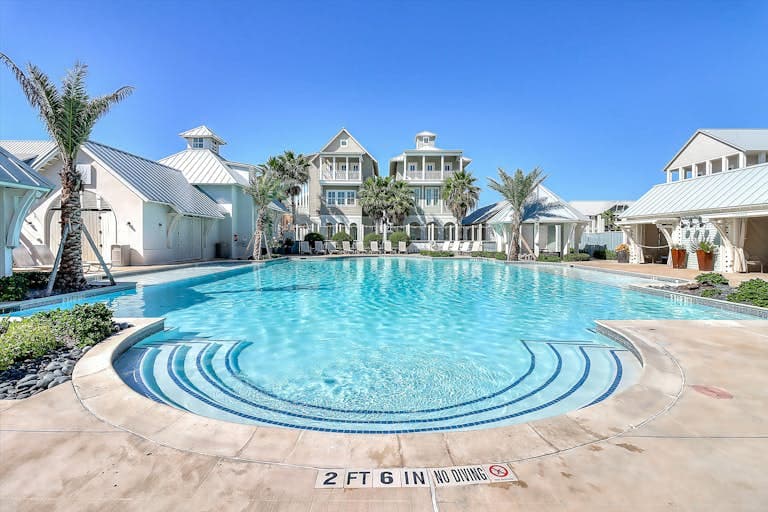 Commodore’s Hideout - Image 3