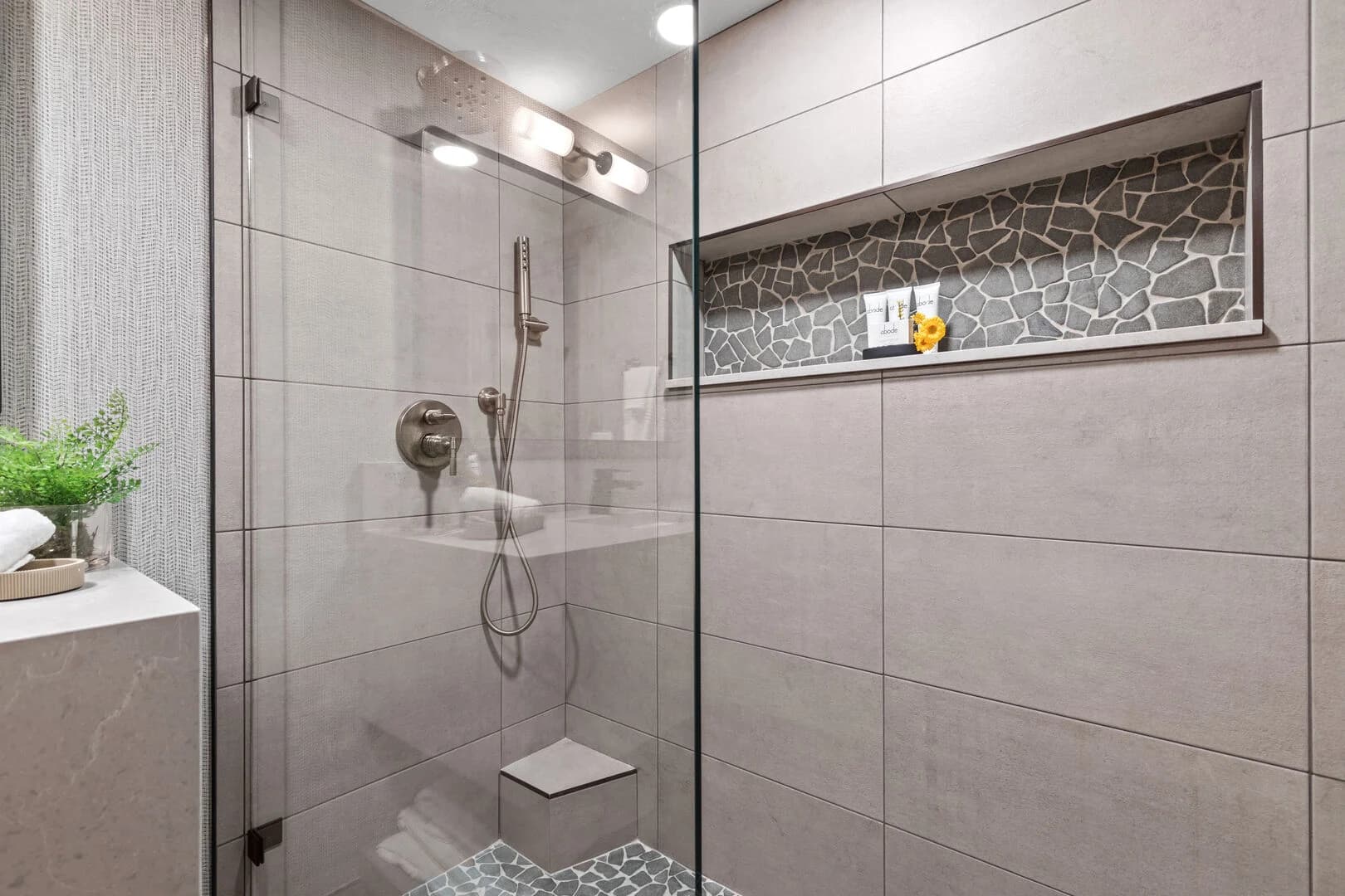 Silverlake Home - Image 26