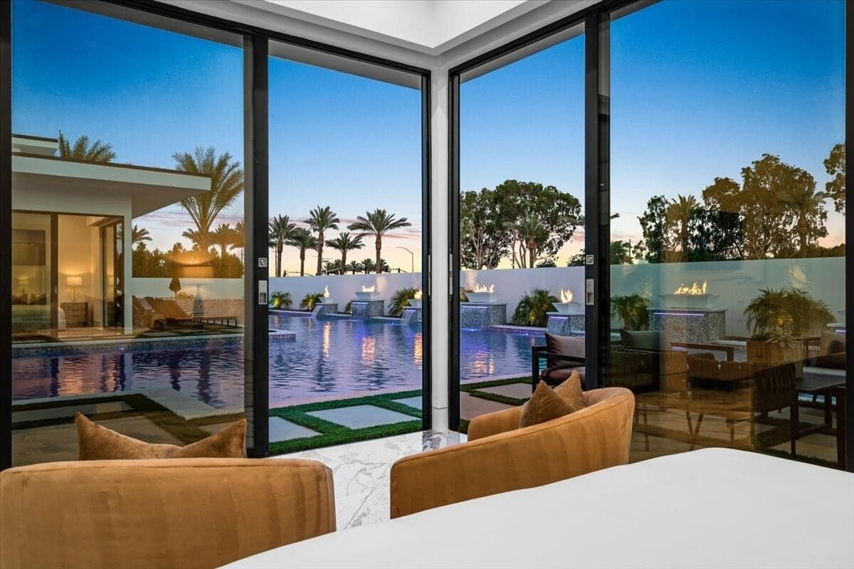 Bravo Villa #11 - Image 17