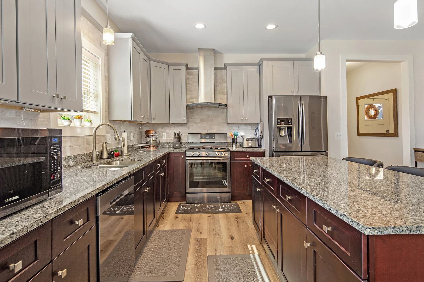 Hilltop Splendor House - Image 9