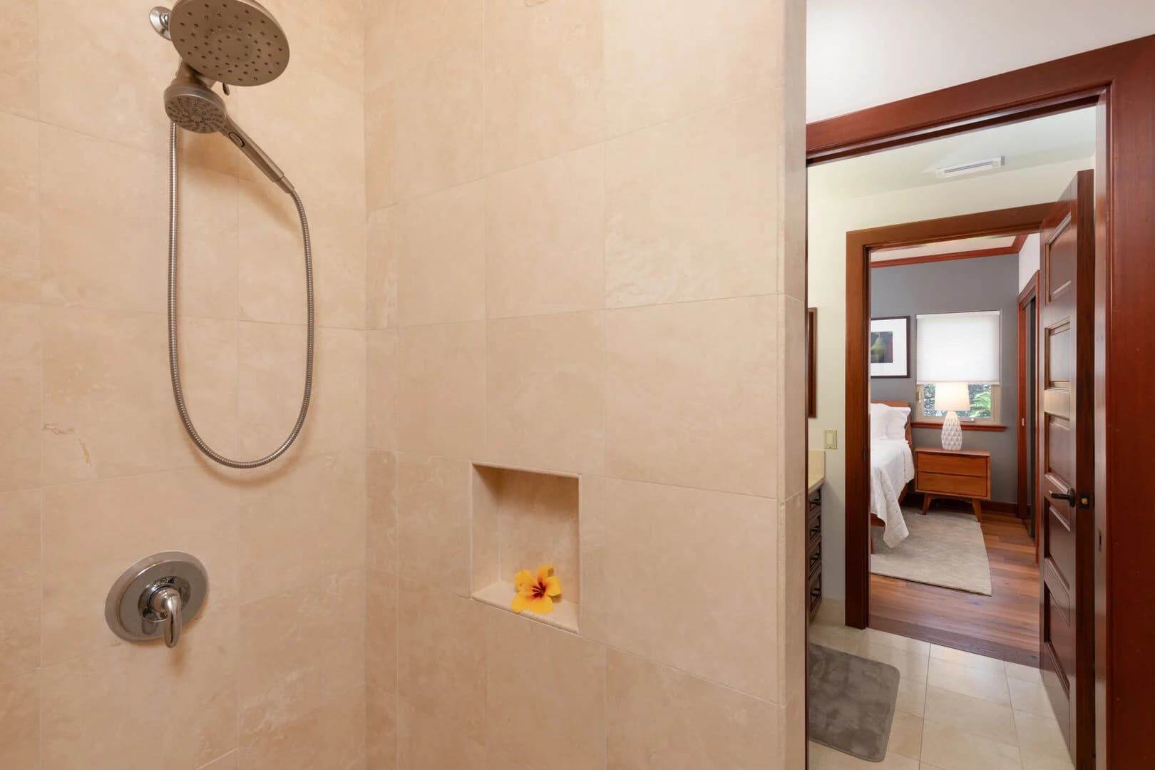 Aloha Joe's Ohana - Image 17