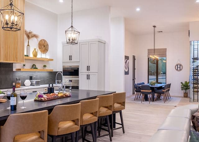 Estate on the River - Image 4