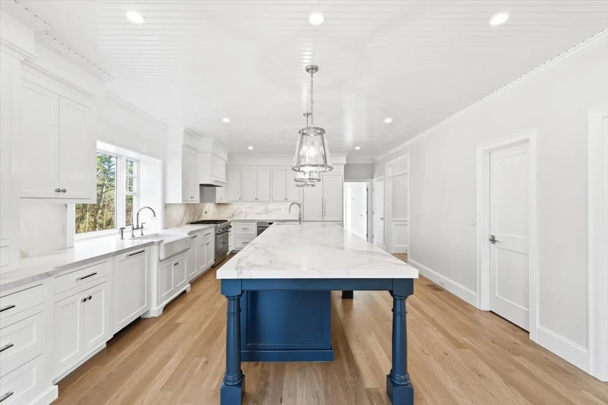 Olivia's Oasis - Image 7