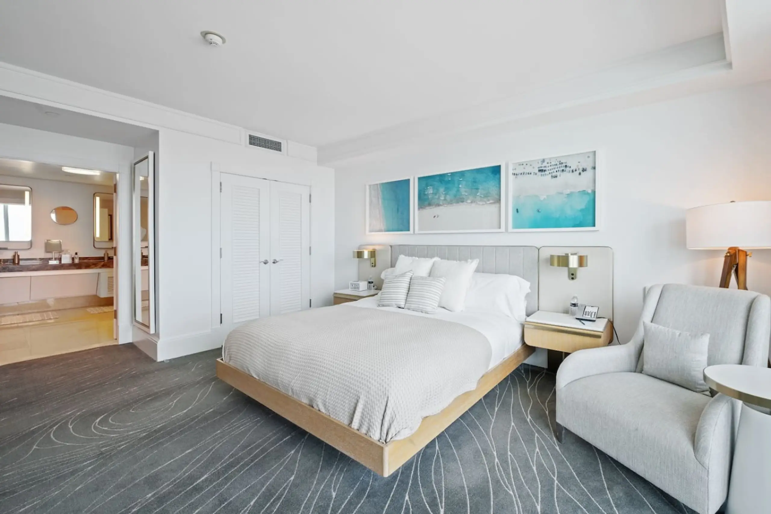 Elysian Residence #1605 at The Ritz-Carlton - Image 15