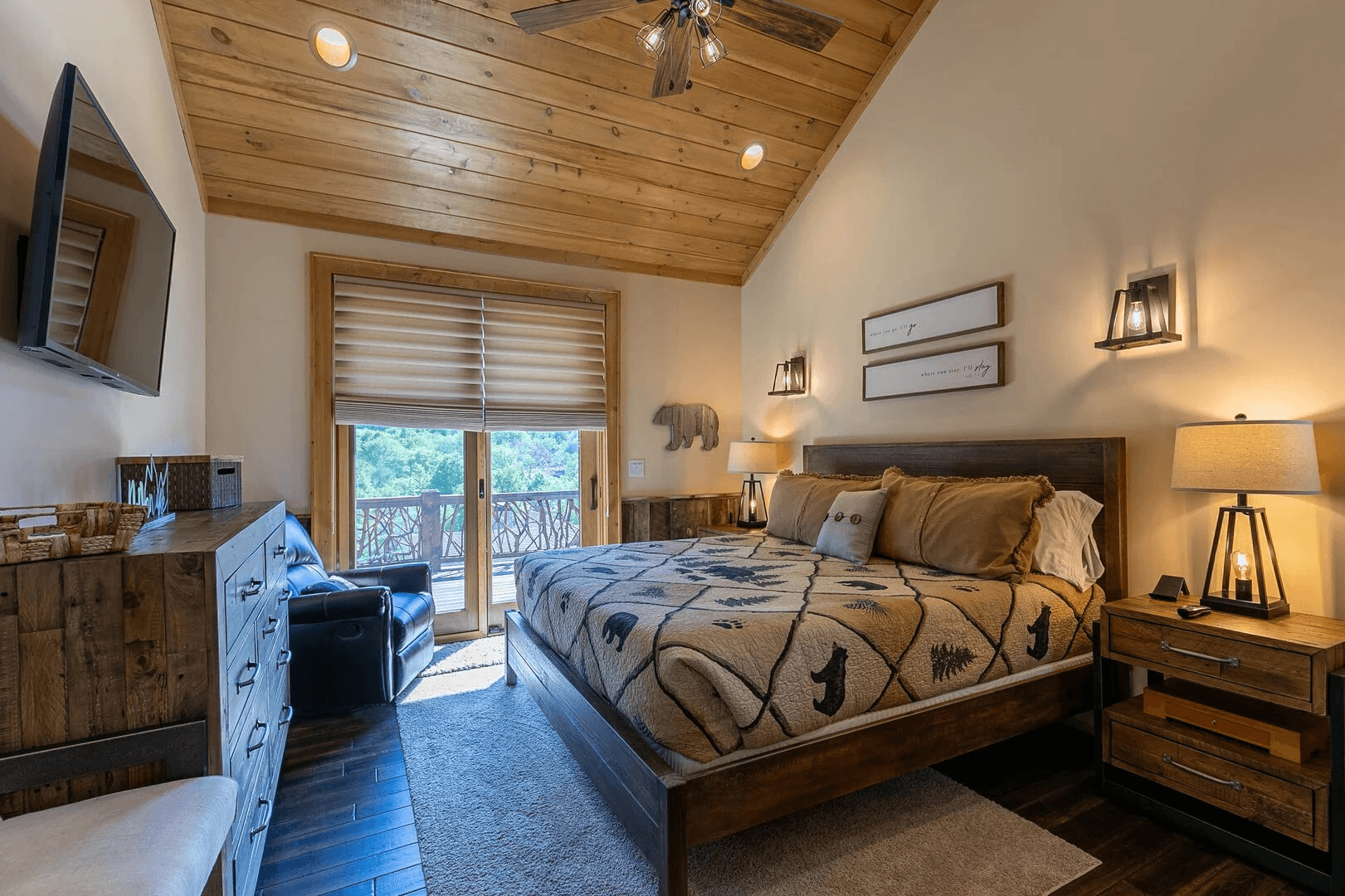 Black Bear Den - Image 7