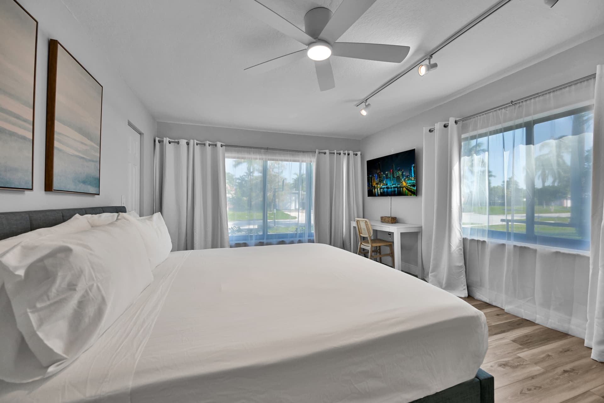 Robinson Place - Image 19