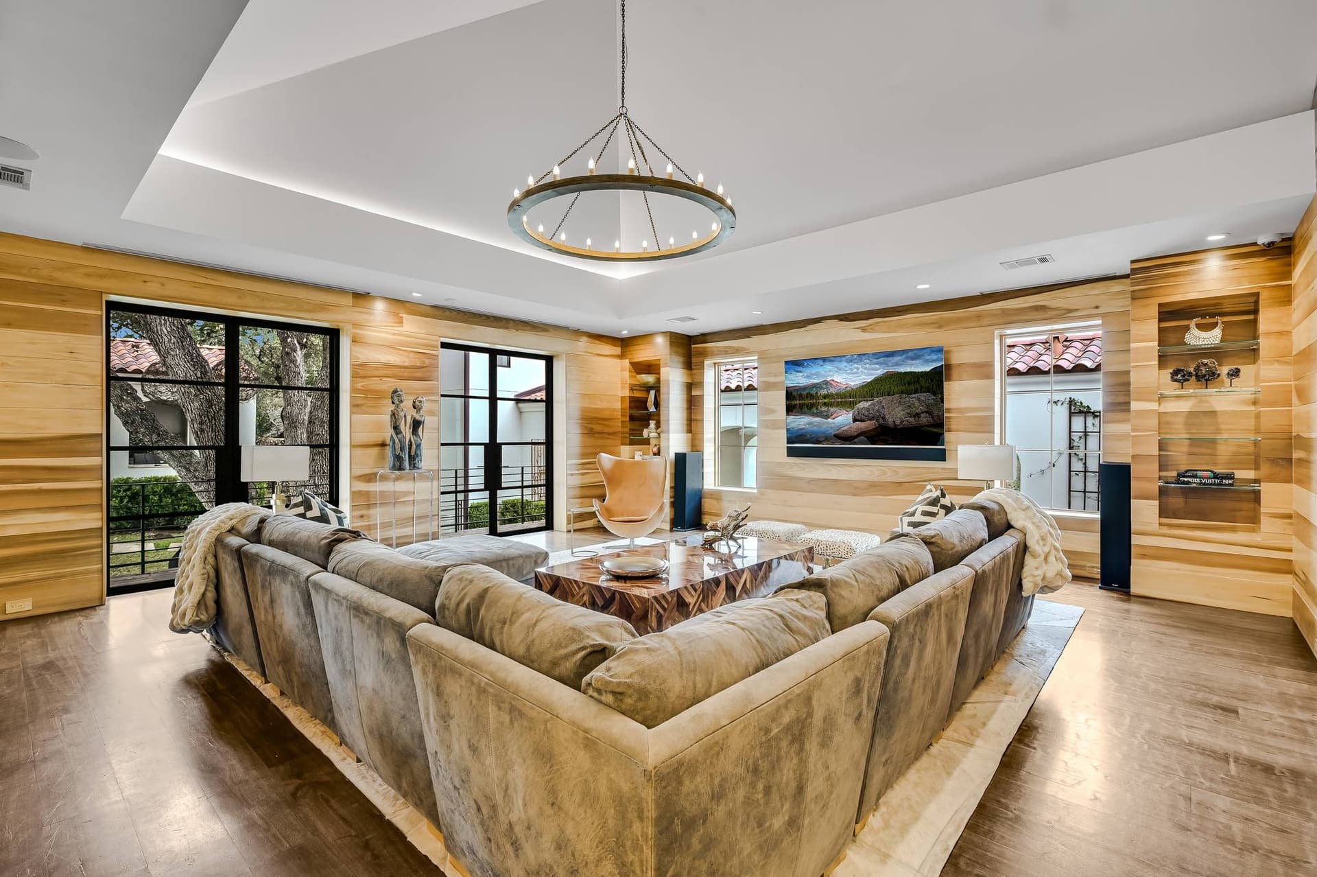 Austin Splendor - Image 5