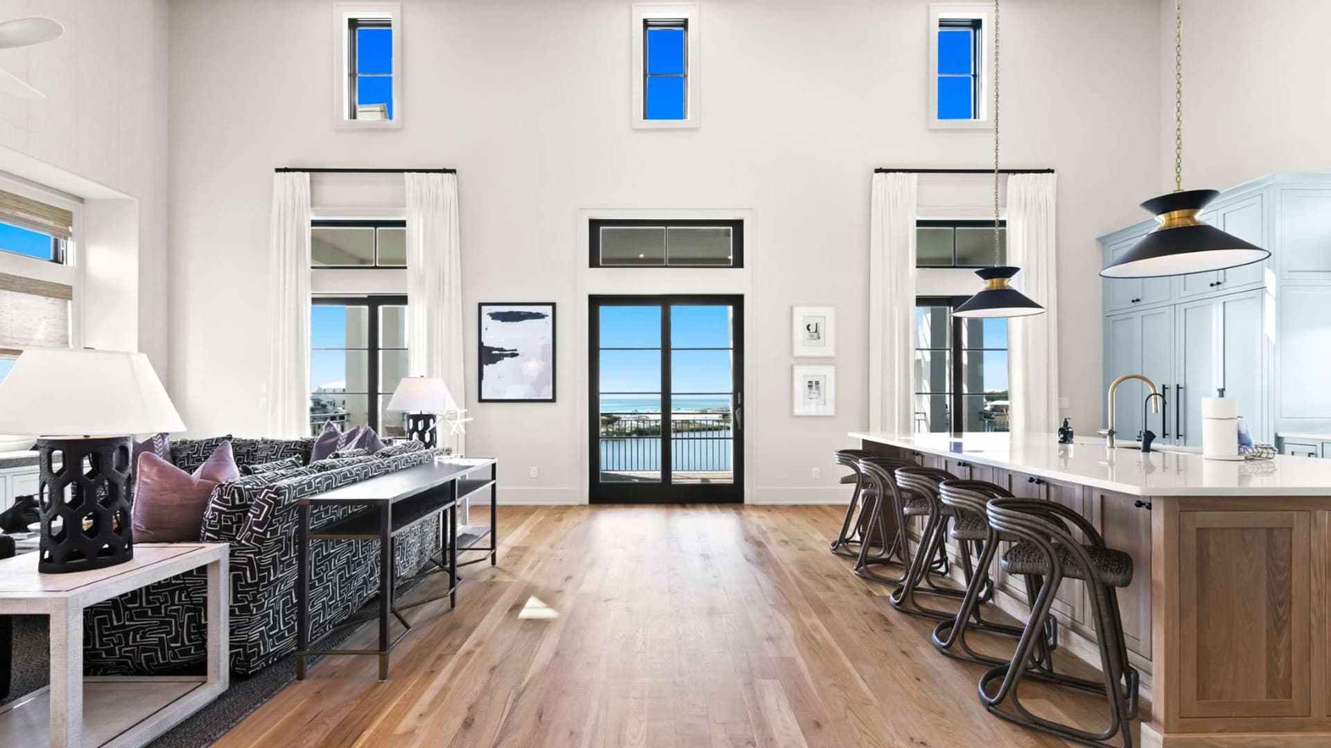 Lakeview Drive - Image 68