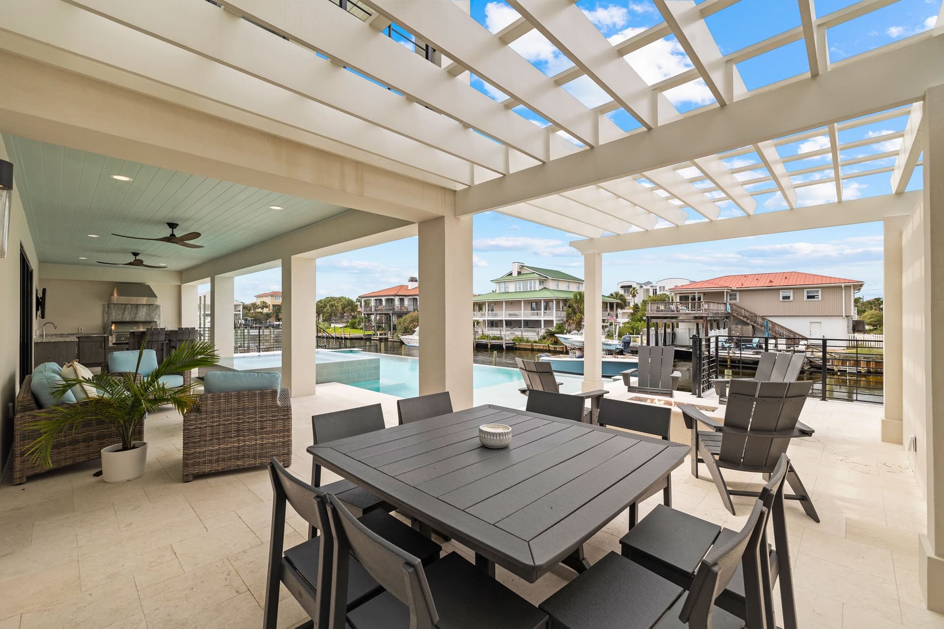 Destin Boathouse - Image 35