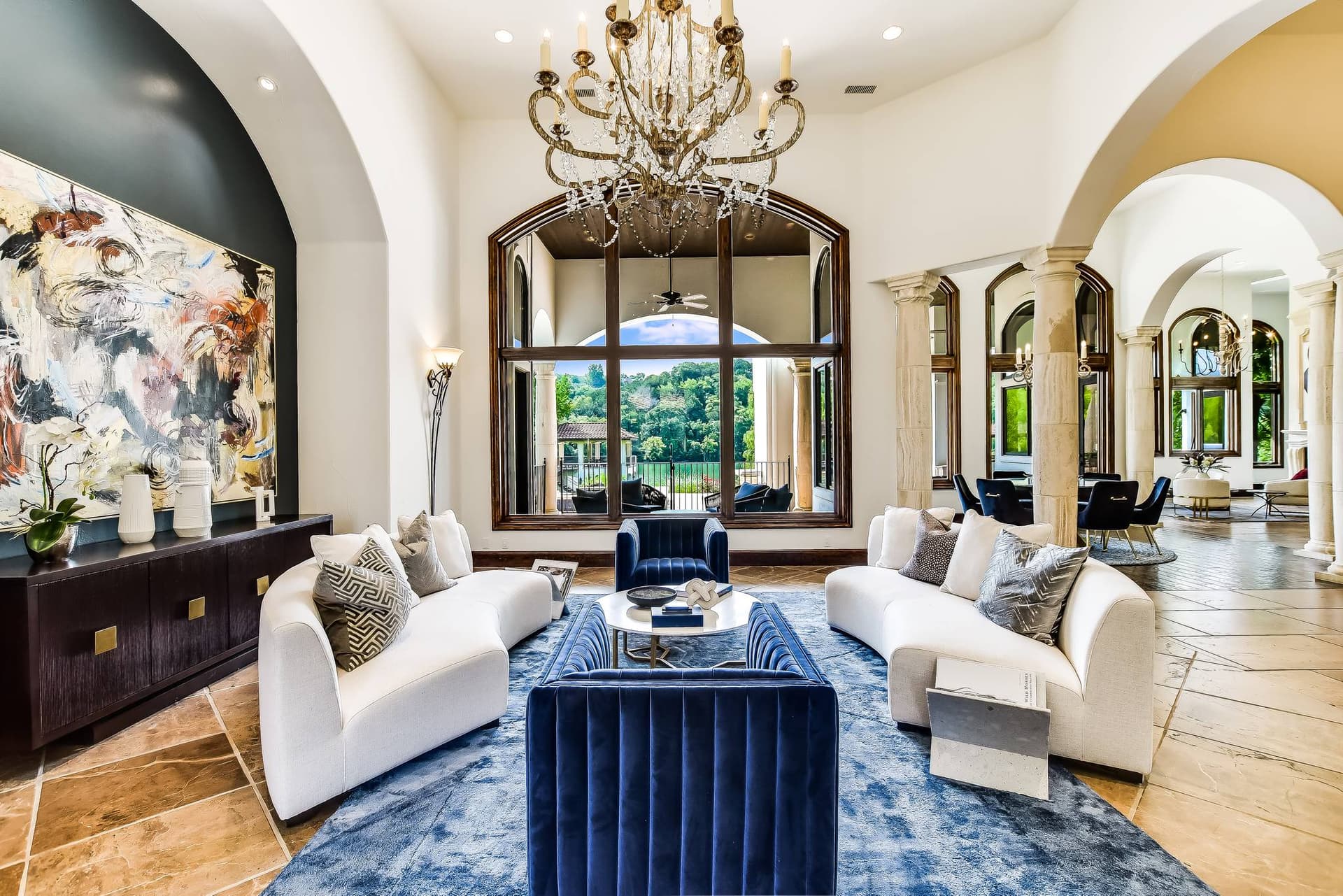 Autograph on Lake Austin - Image 3