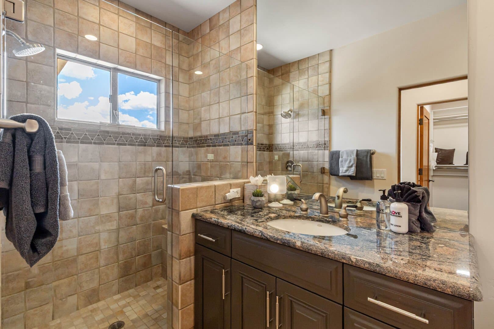 West Chateau - Image 90