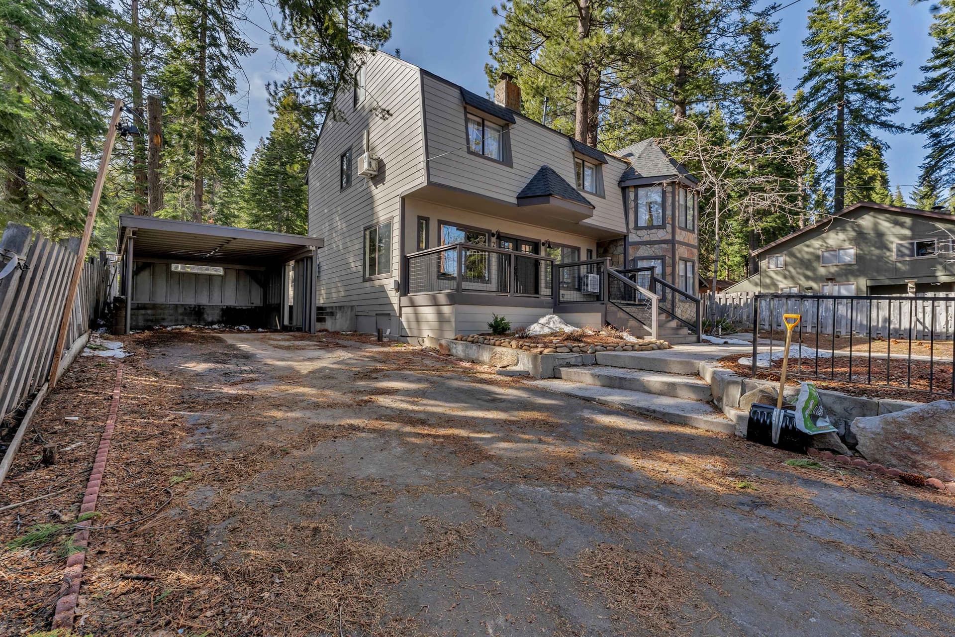 Carnelian Haven - Image 32