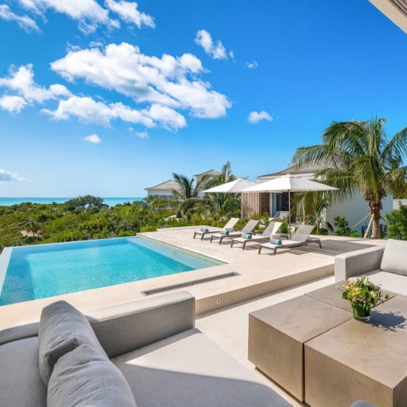 Grace Bay Six Bedroom Premium Ocean View - Image 1