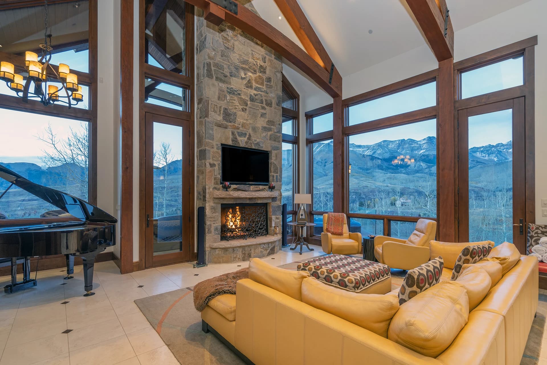 San Sophia Manor - Image 3