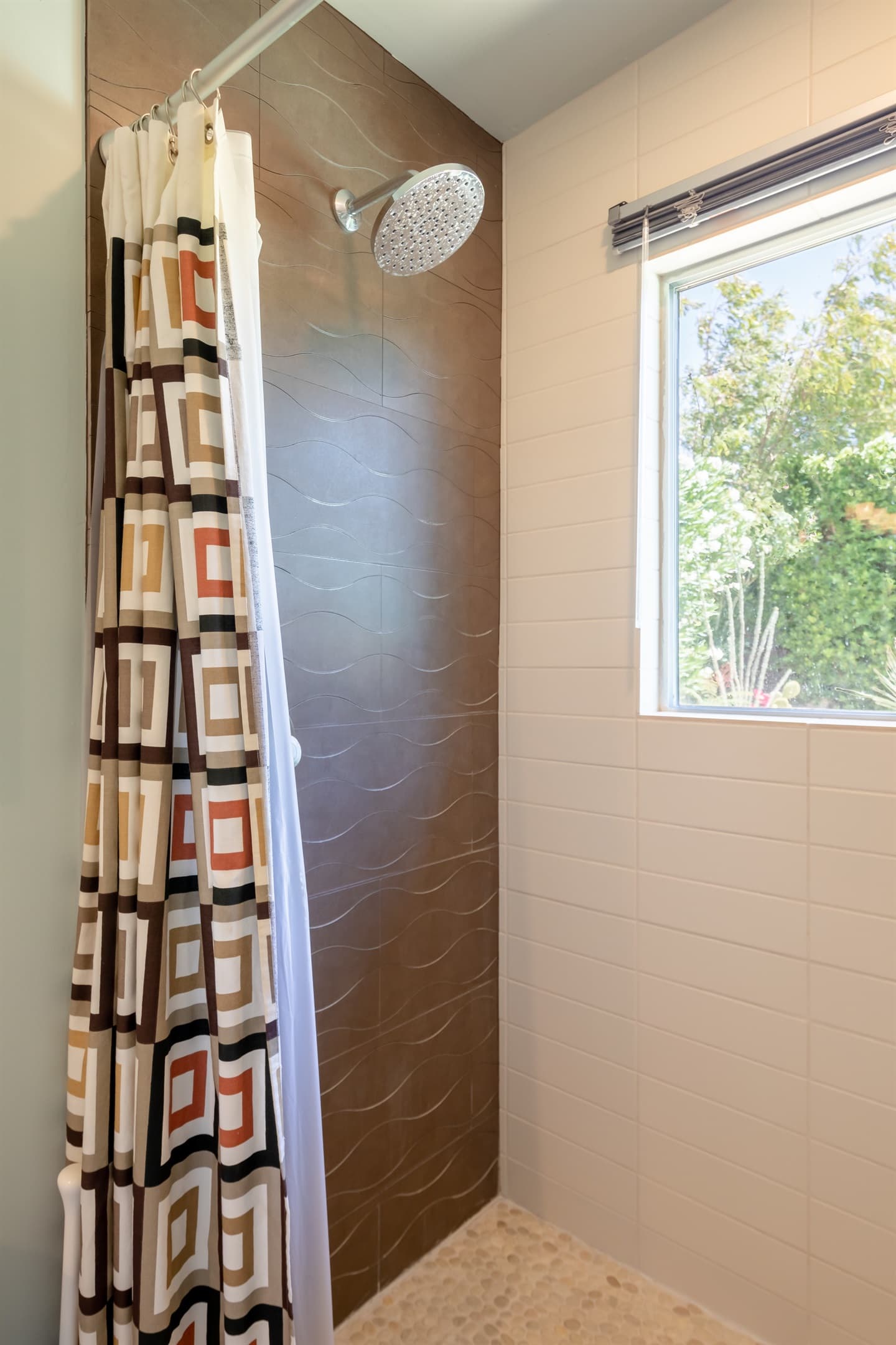 Hugh Kaptur’s Palm Springs Getaway - Image 16