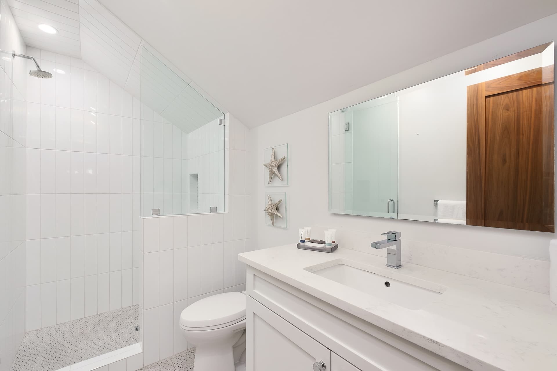 Oasis at Park Row Manor - Image 27