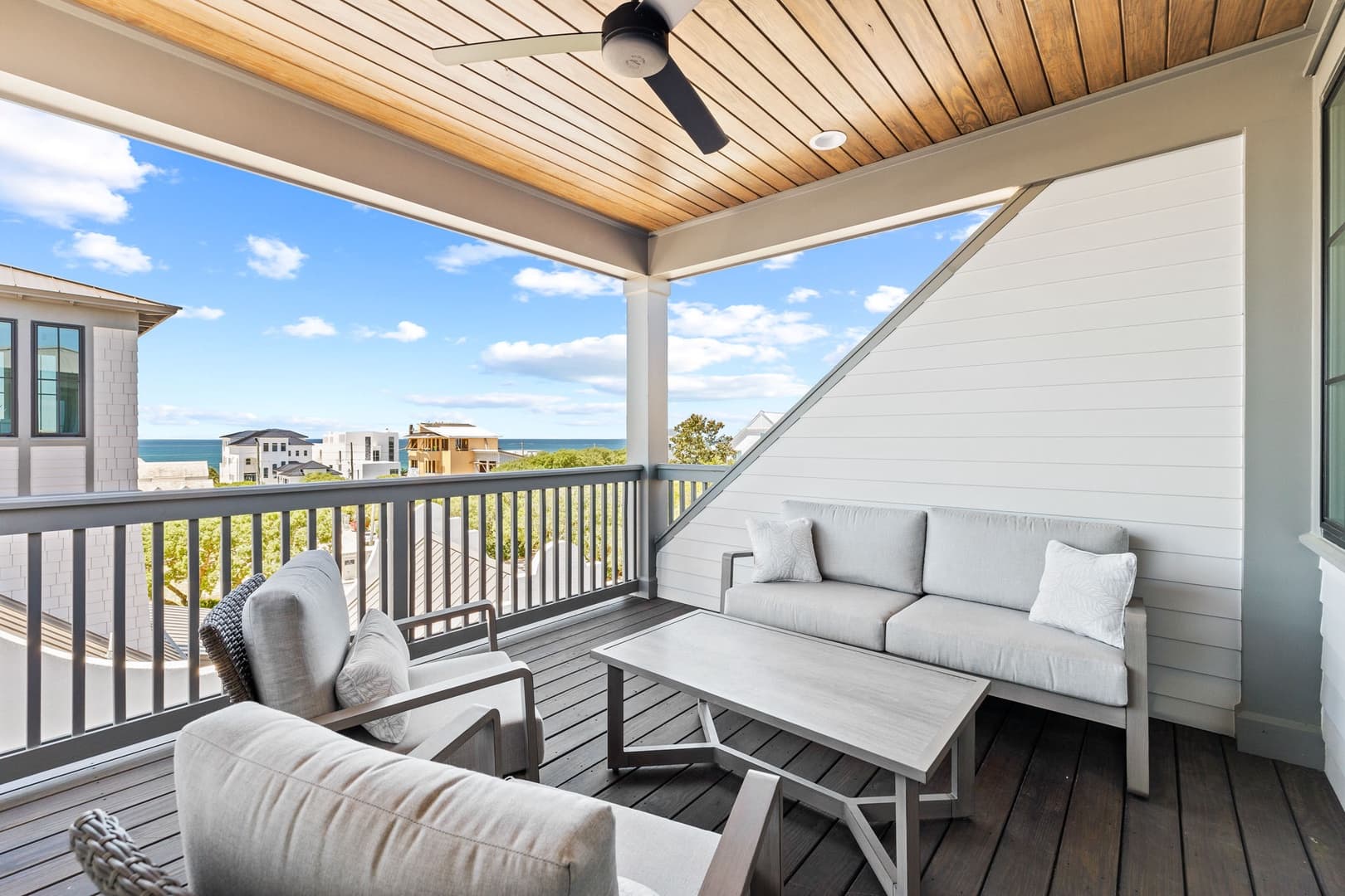 Peacock Place - Image 19