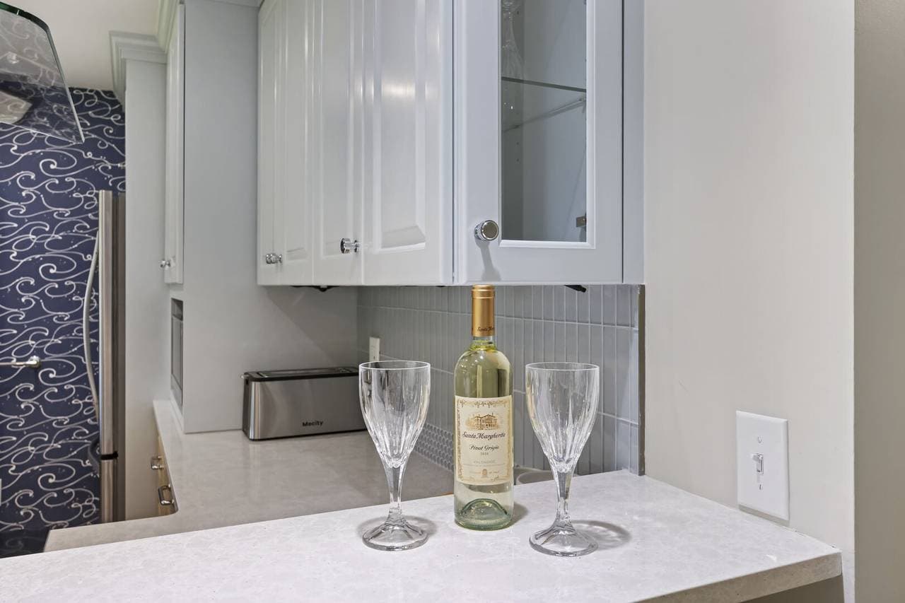 Turtle Point #4984 - Image 15