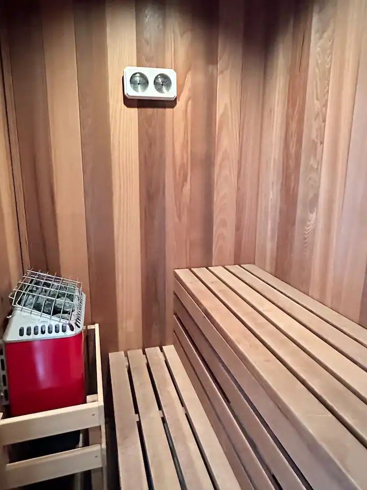 Beverly Haven Home  - Image 28